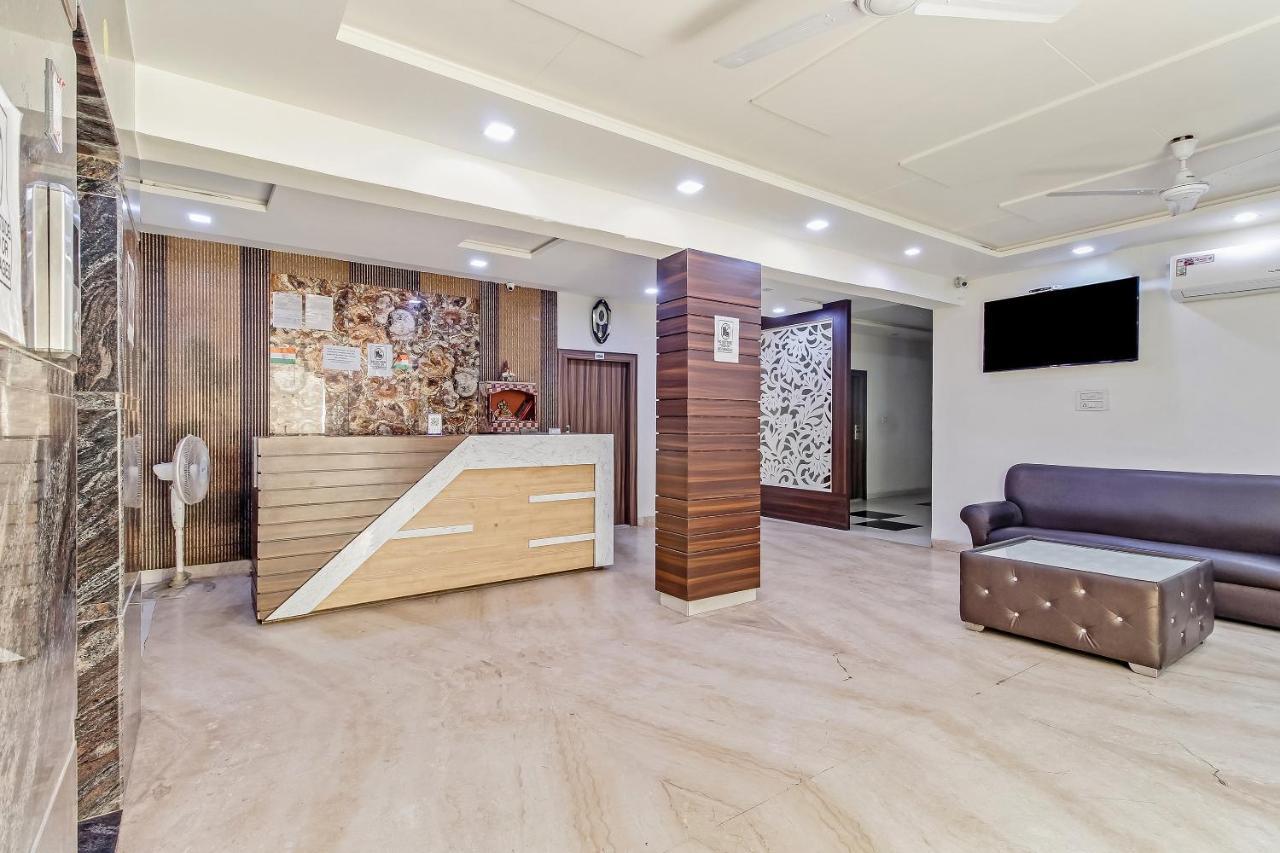 Oyo 10213 Hotel Panache Mathura Kültér fotó