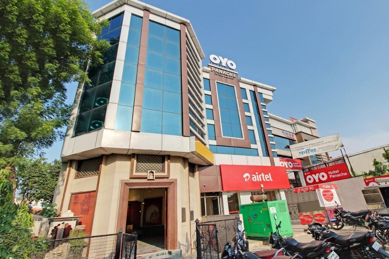 Oyo 10213 Hotel Panache Mathura Kültér fotó