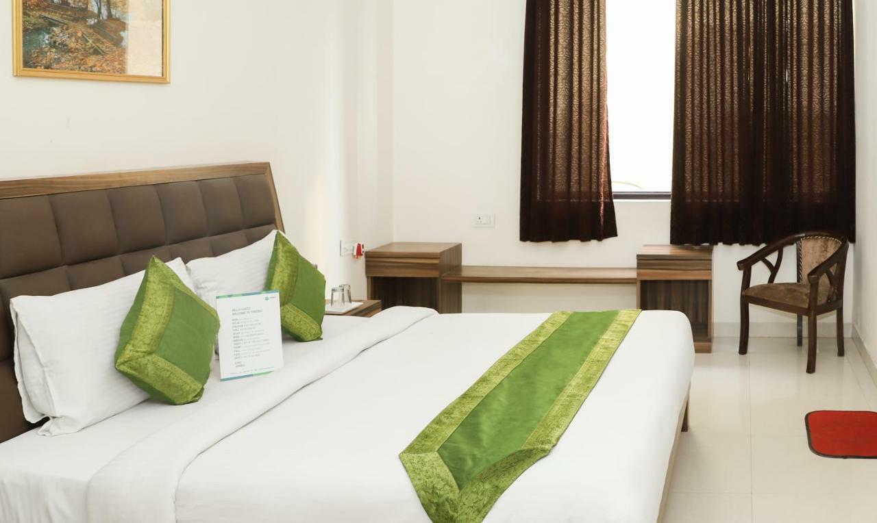 Oyo 10213 Hotel Panache Mathura Kültér fotó